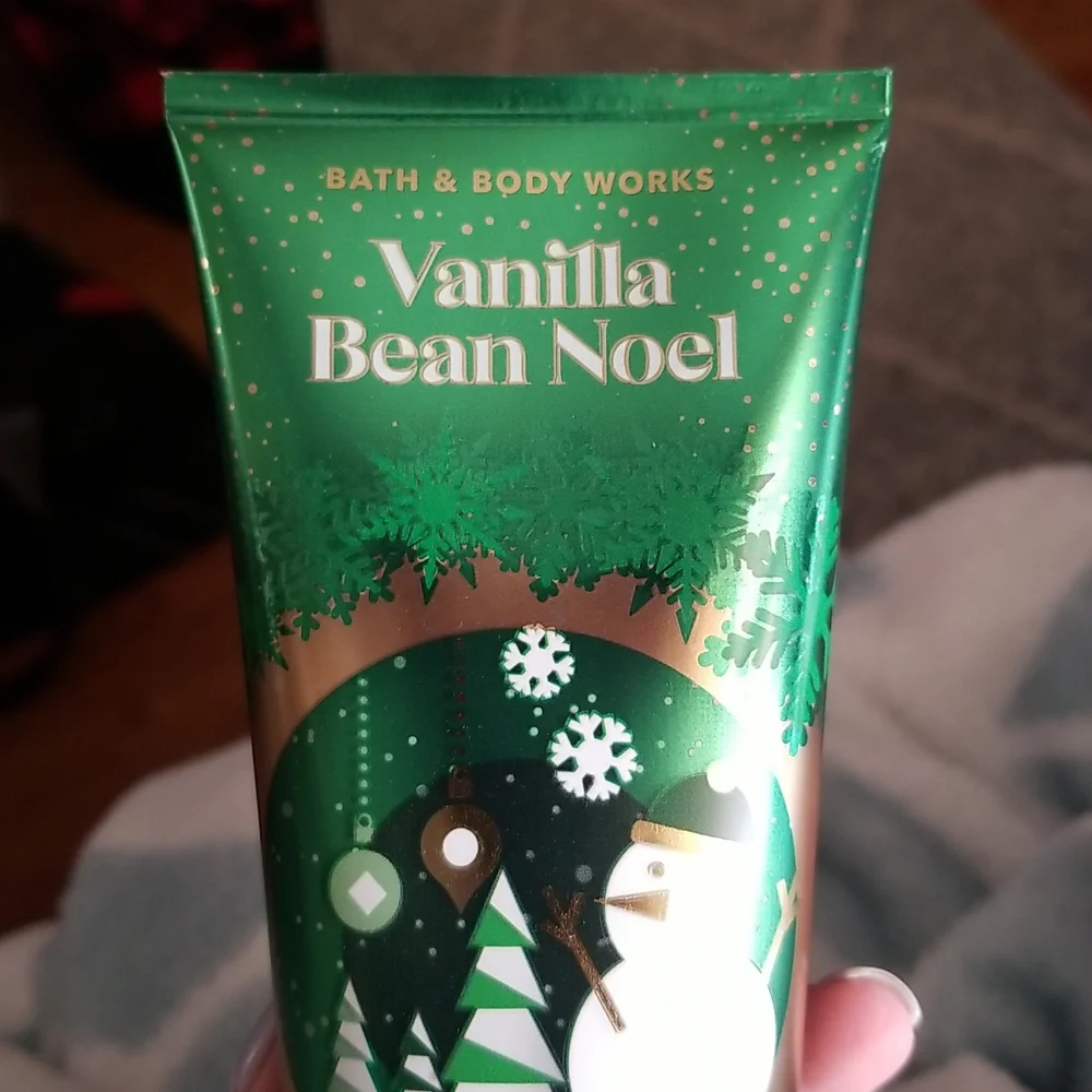 Vanilla Bean Noel Body Cream - Picture 4 of 7